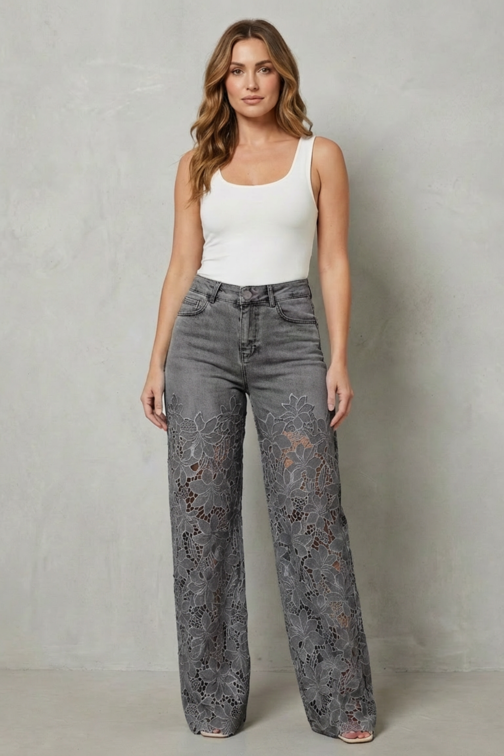 Floral lace overlay – Wide-leg denim jeans