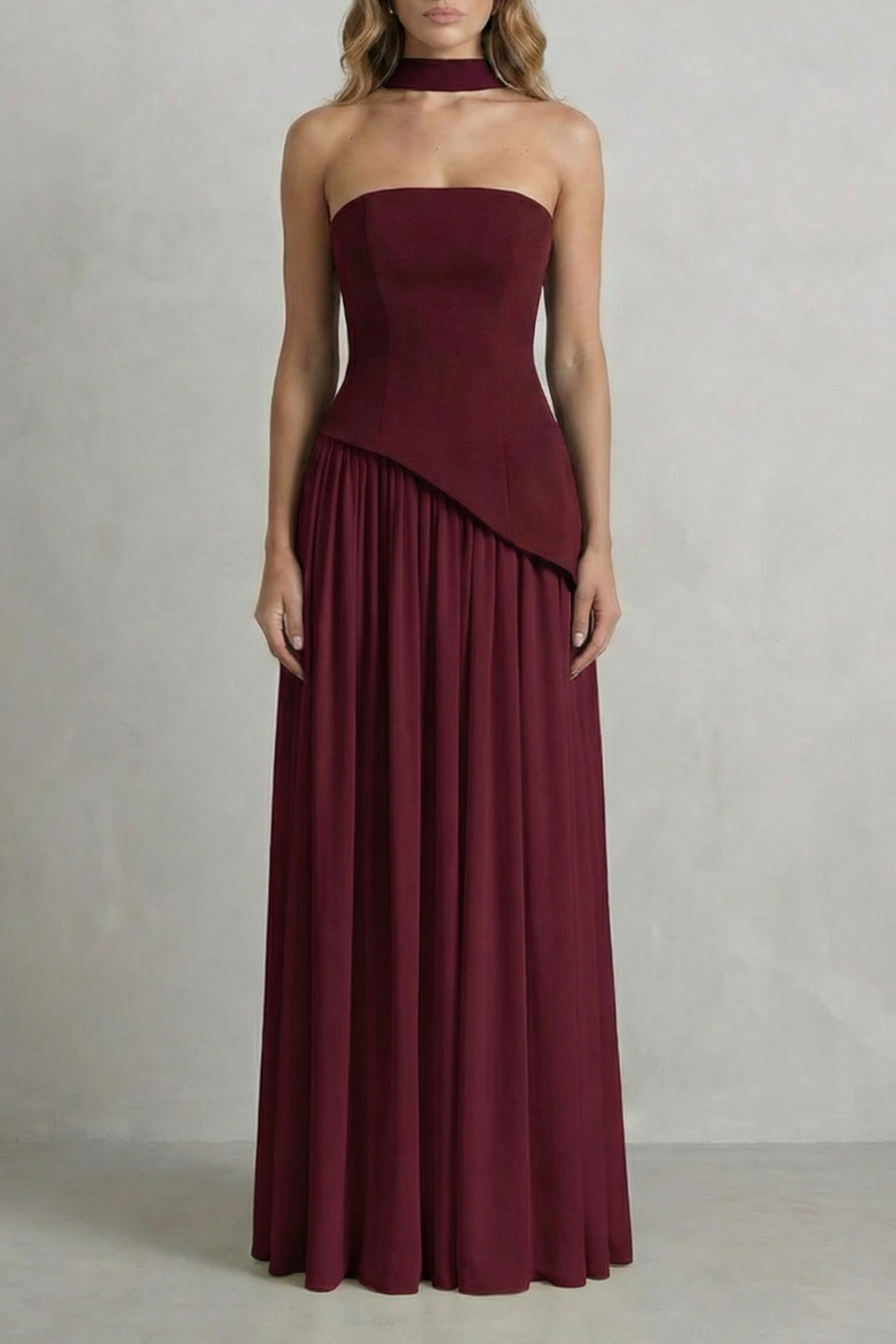 Sculpted draped slit – Strapless maxi dress