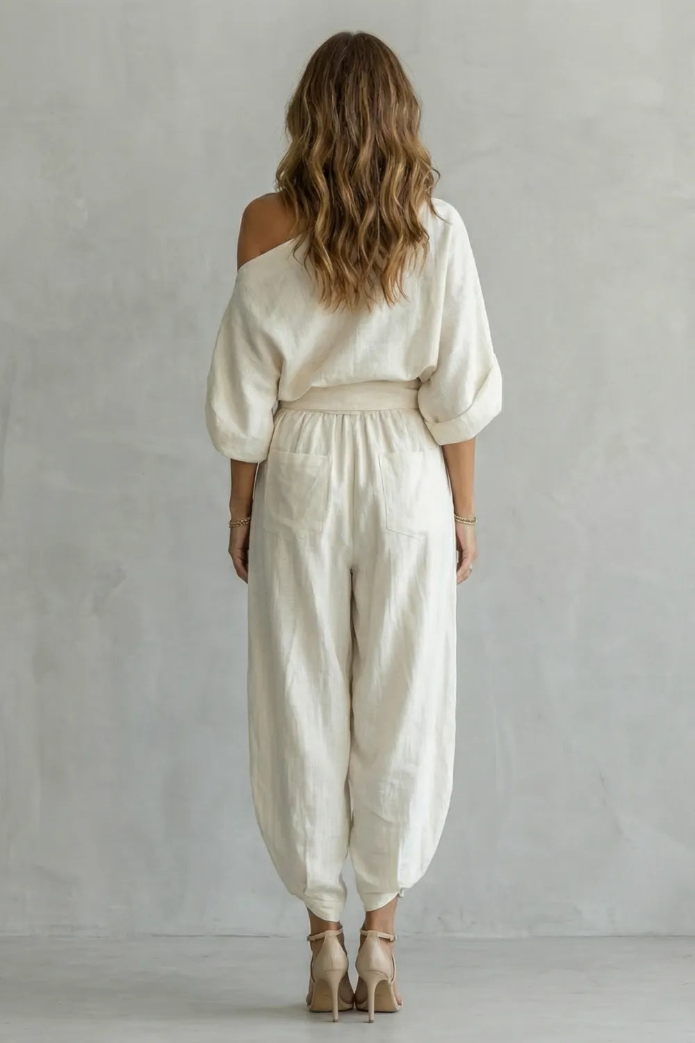 Relaxed off shoulder elegance – Two piece set