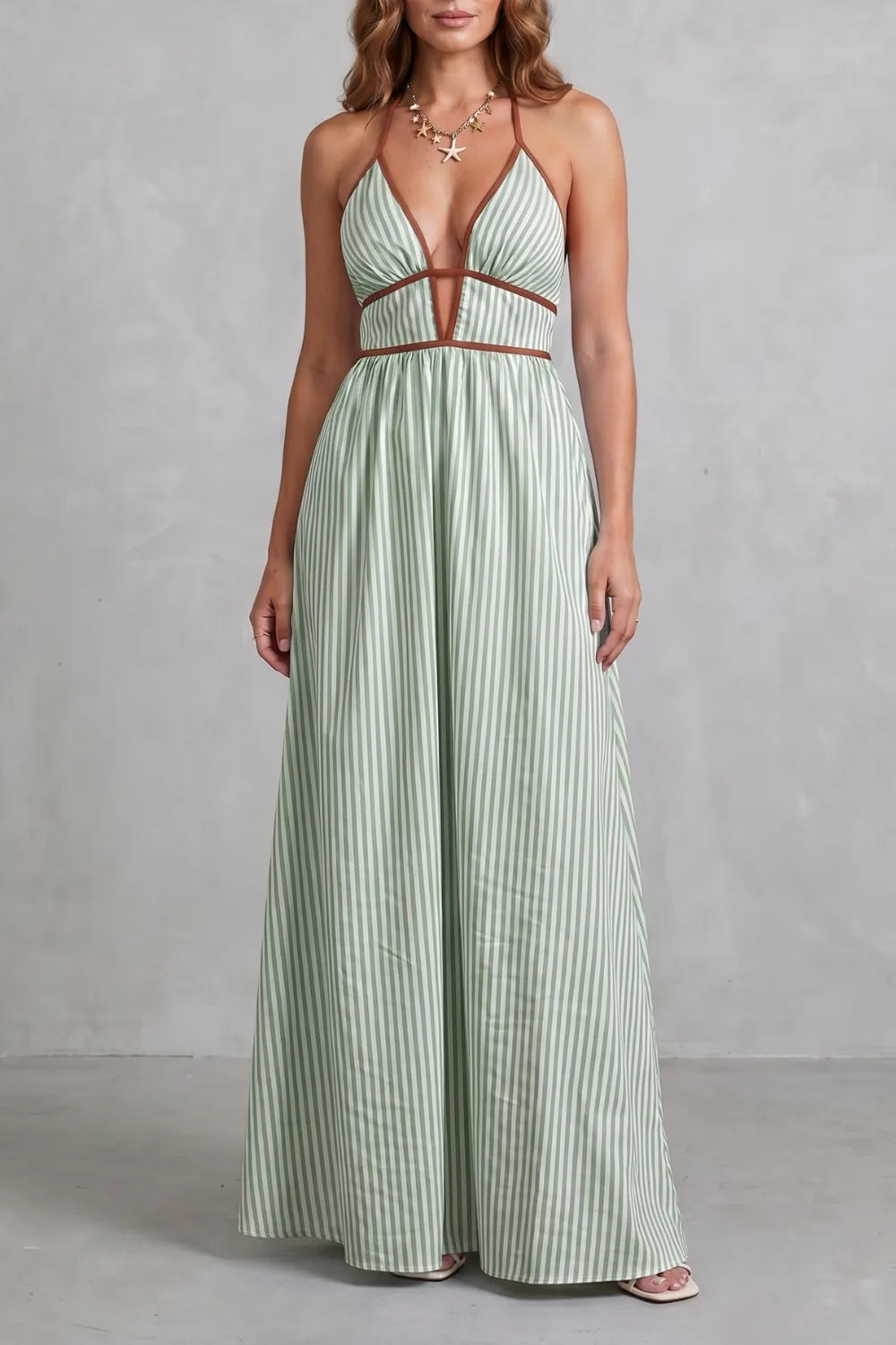 Striped backless silhouette – Maxi dress