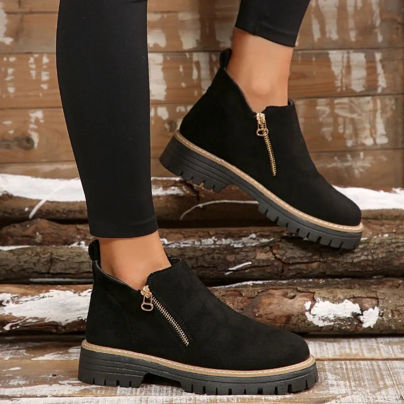 Thalyanna | Orthopedic Boots