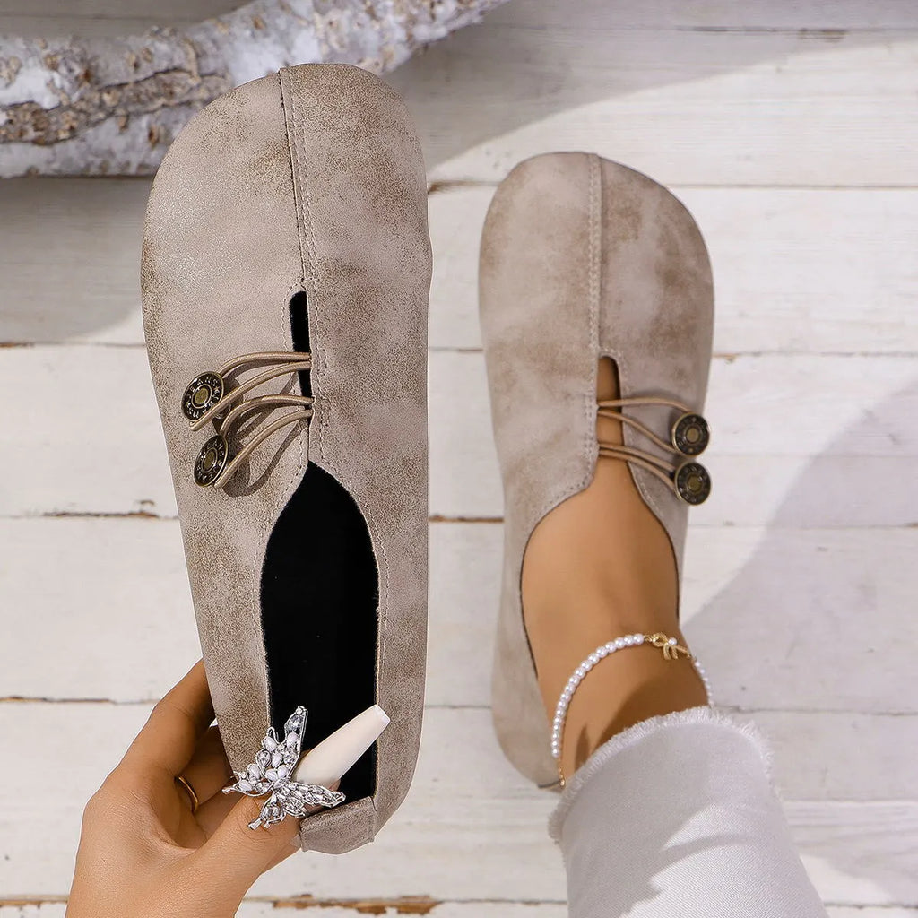 Women's Elegant soft sole round toe buckle decoration Flat Shoes