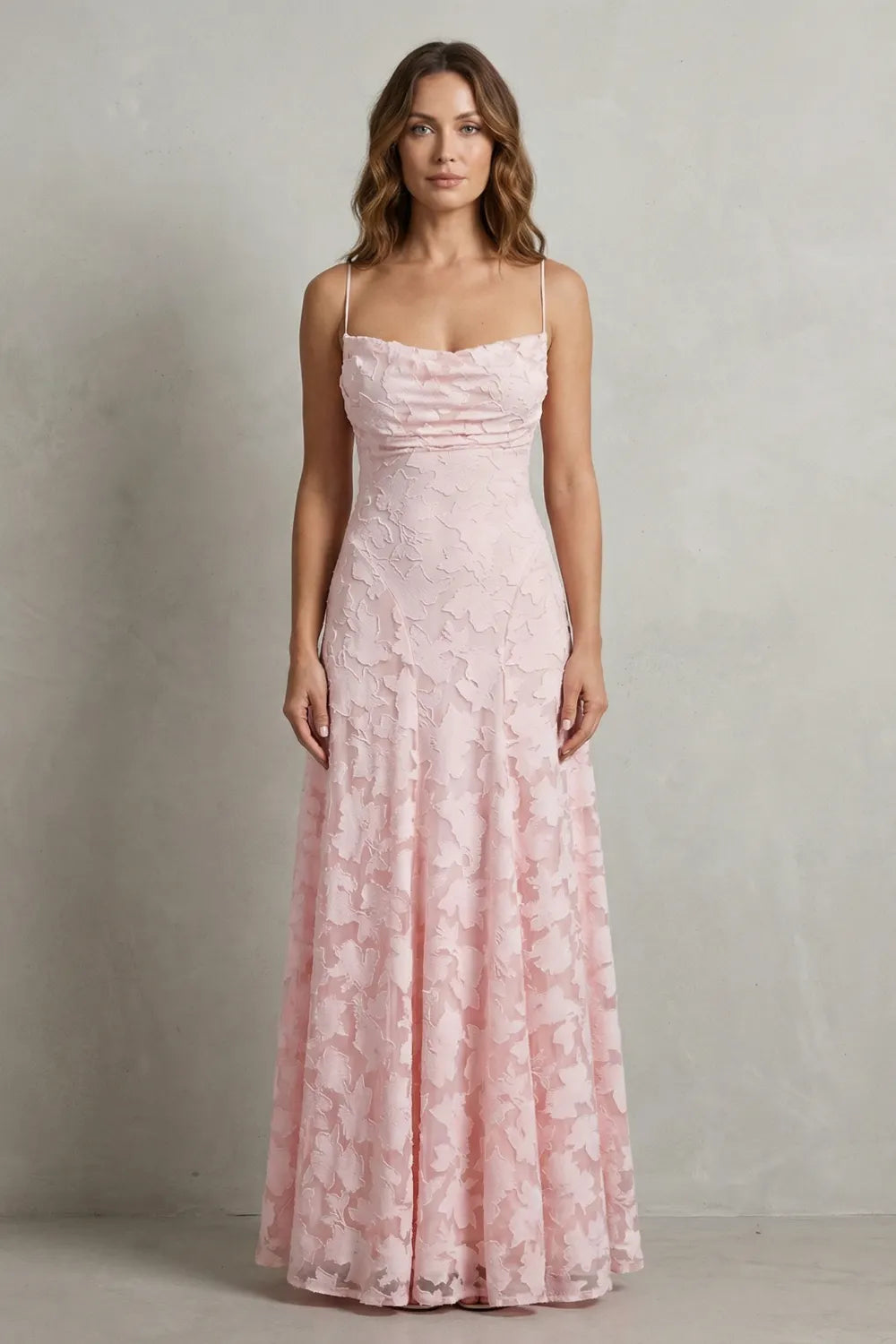 Romantic floral silhouette – Sleeveless maxi dress