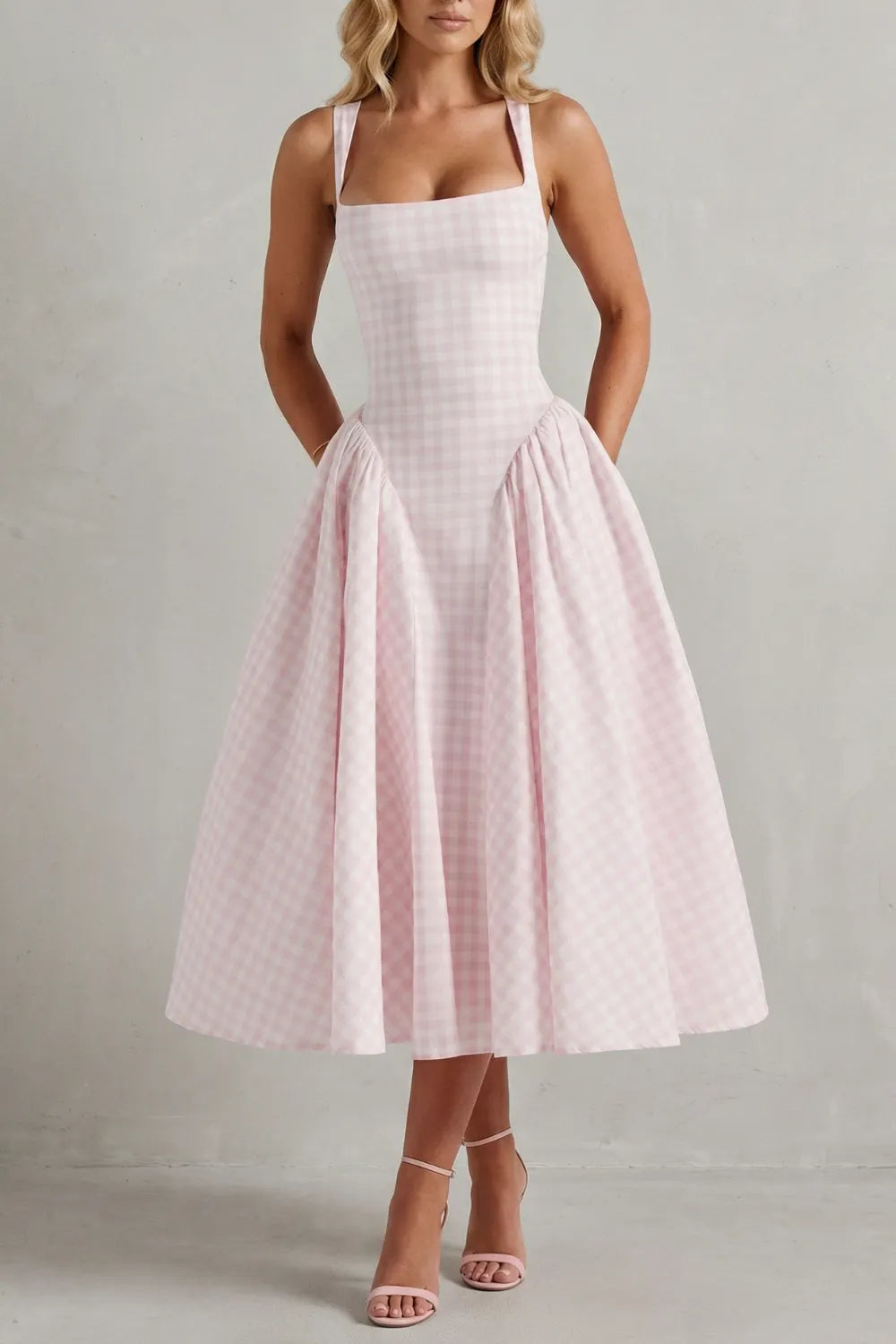 Gingham summer charm – Midi dress